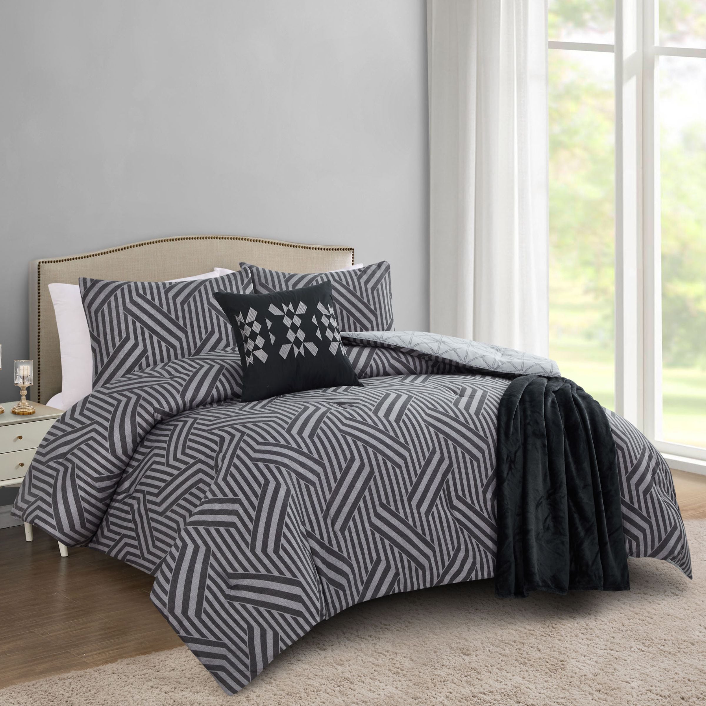 Cantrelle 5pc Comforter Set