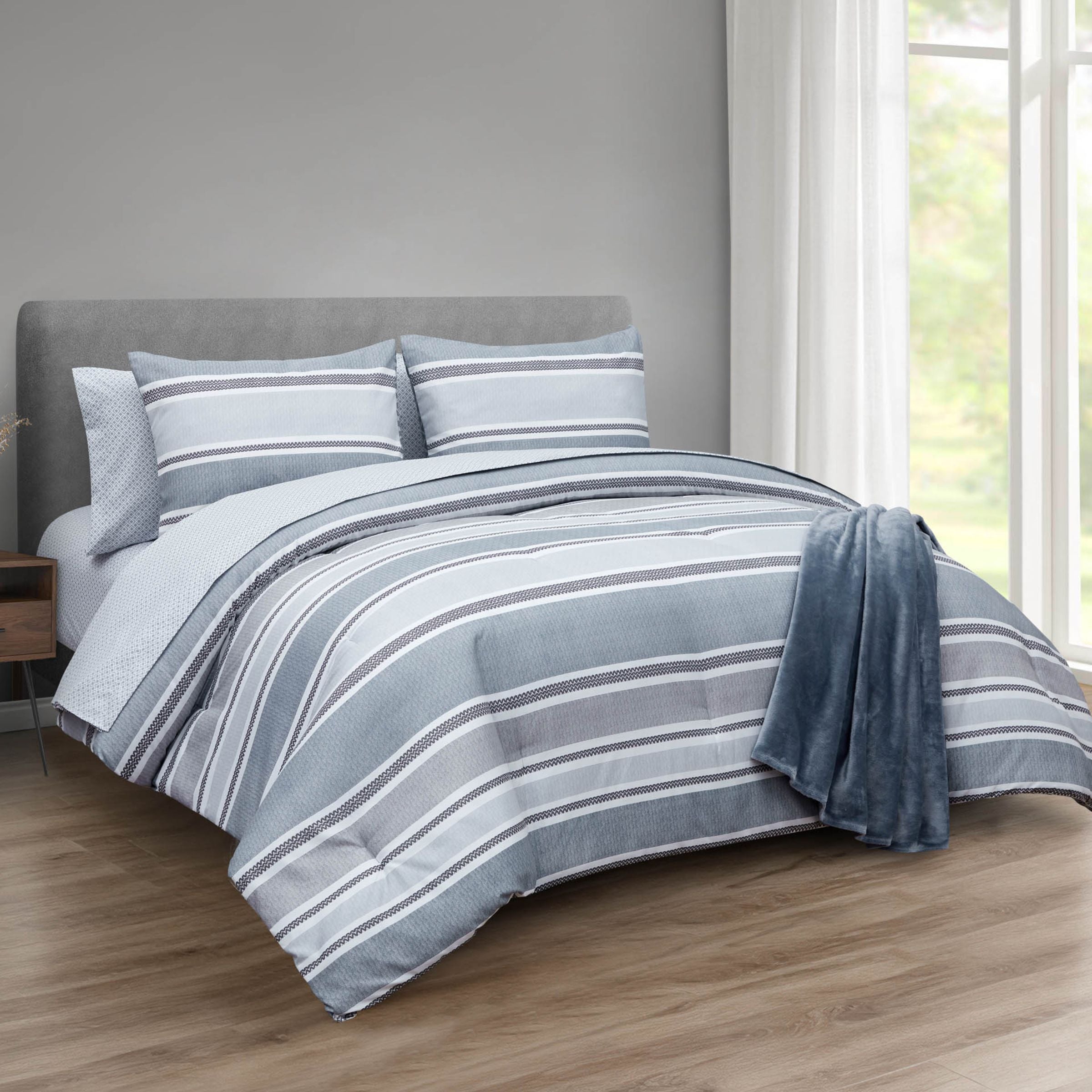 Marlon Stripe 8pc Comforter Set