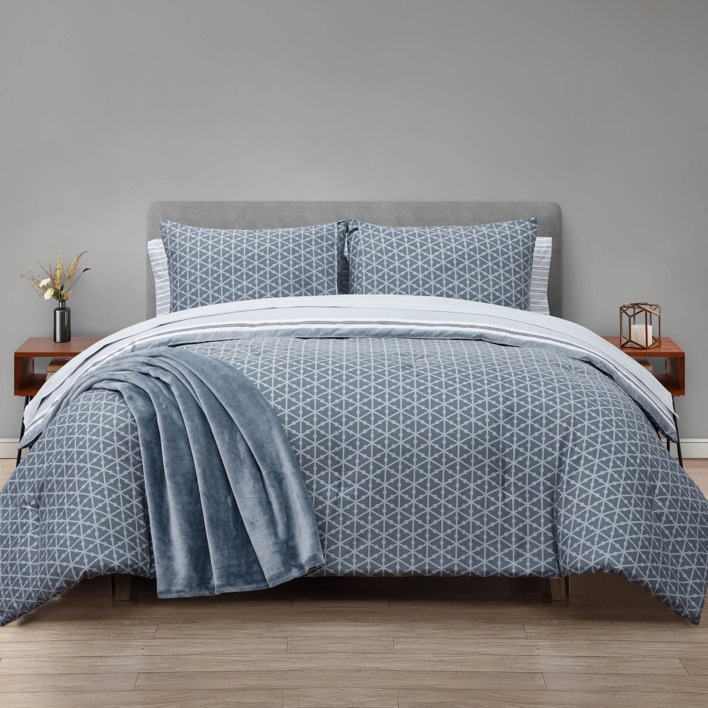 Marlon Stripe 8pc Comforter Set