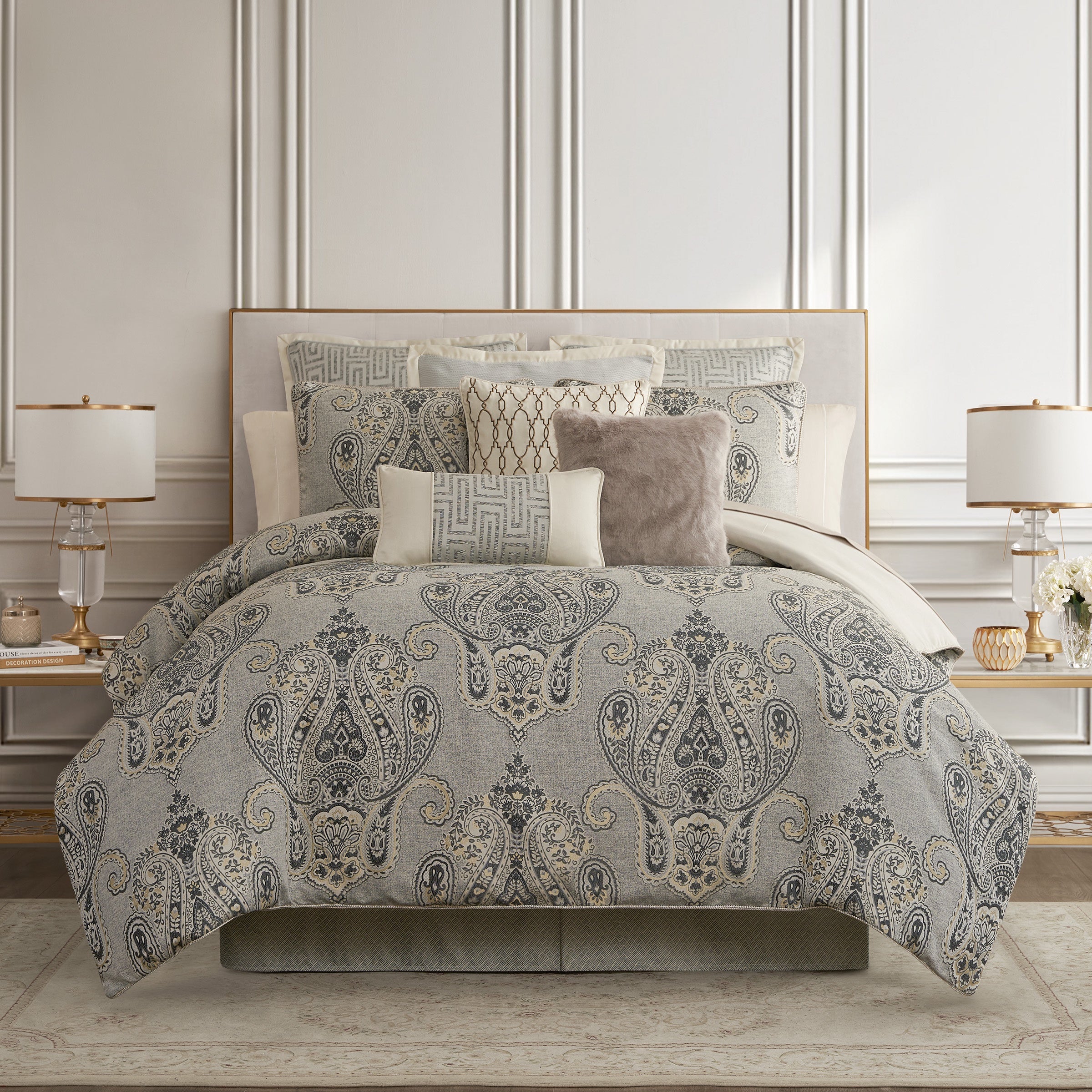 Brosna 4 Piece Comforter Set