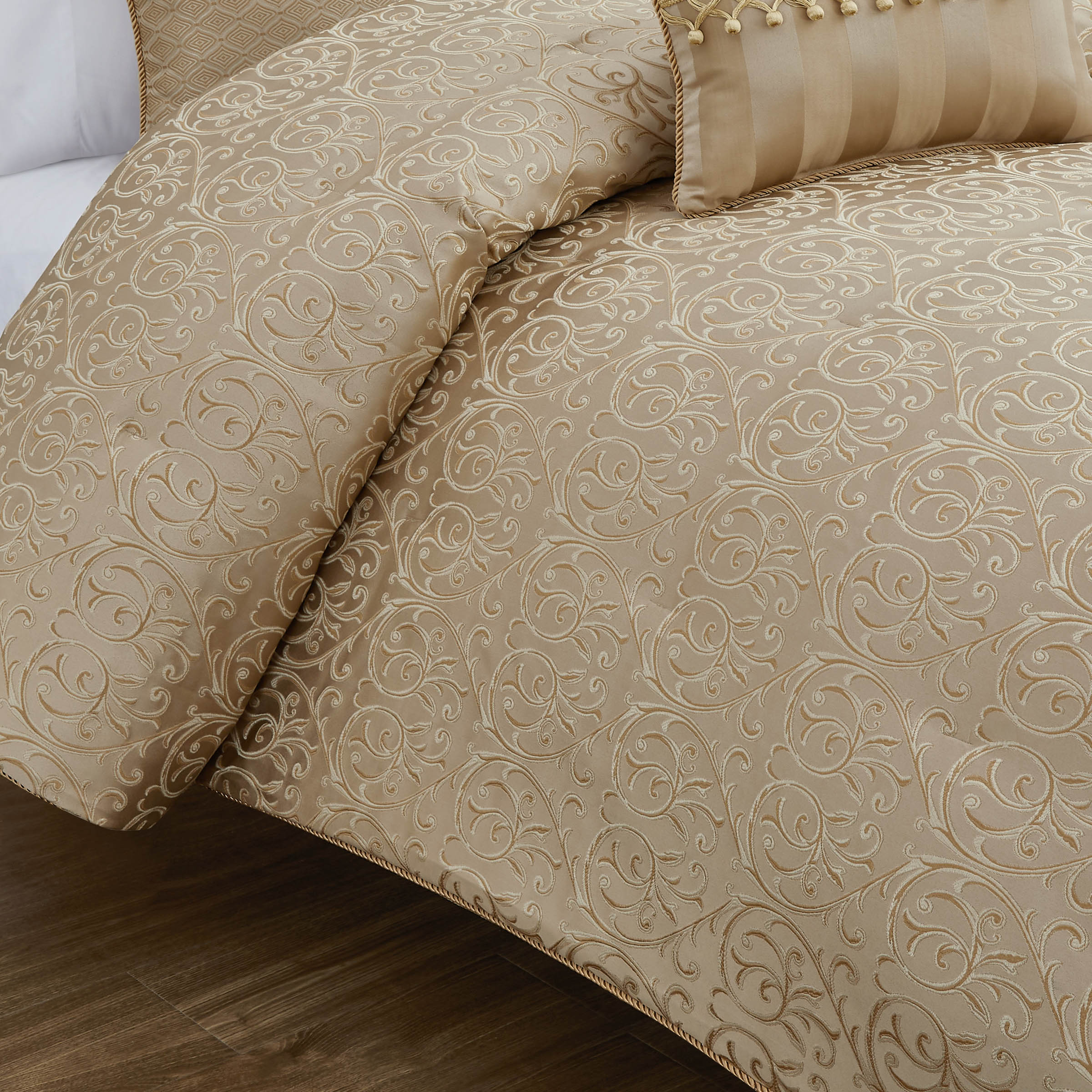 Anya 3pc Comforter Set