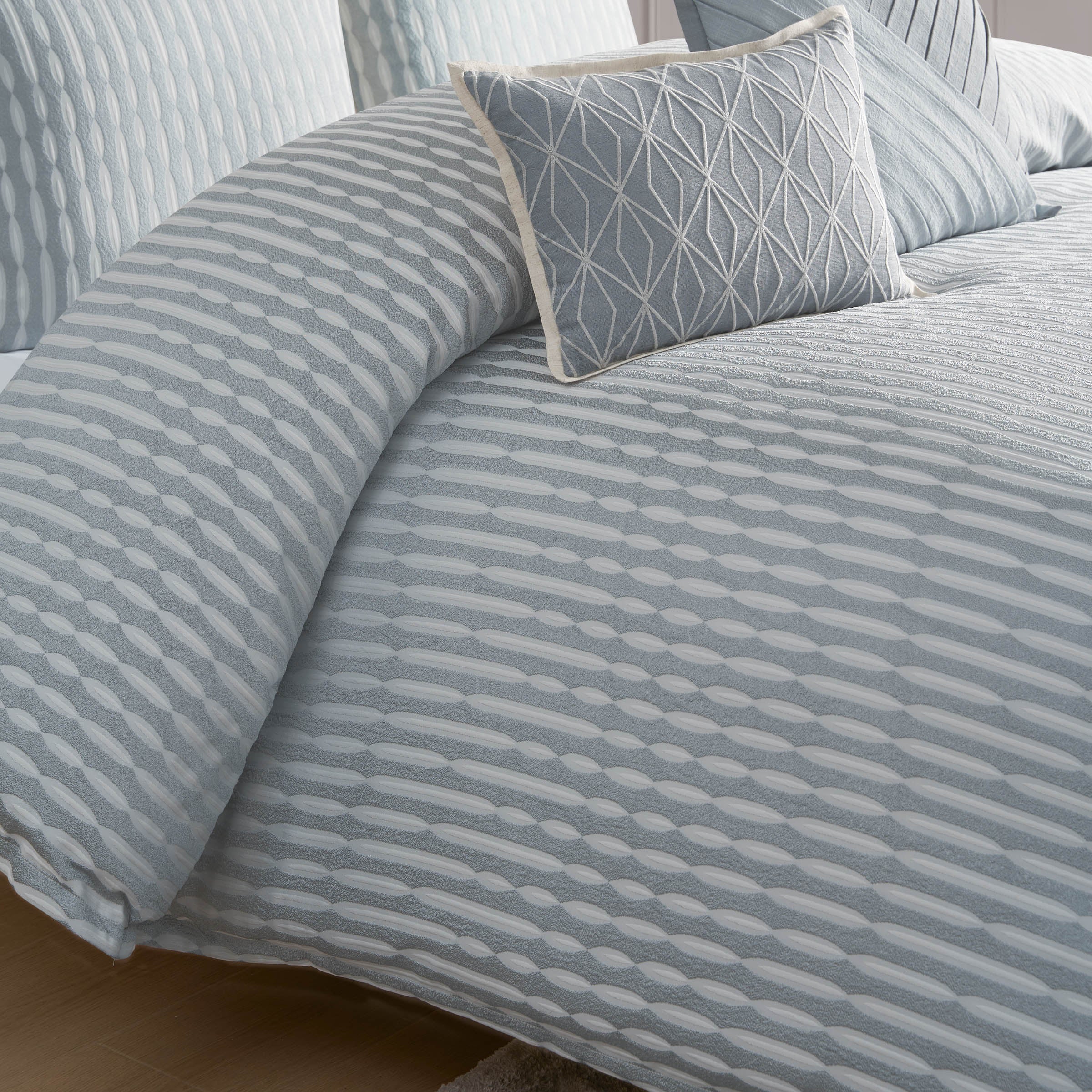 Aretha Blue Moon 3 Piece Comforter Set