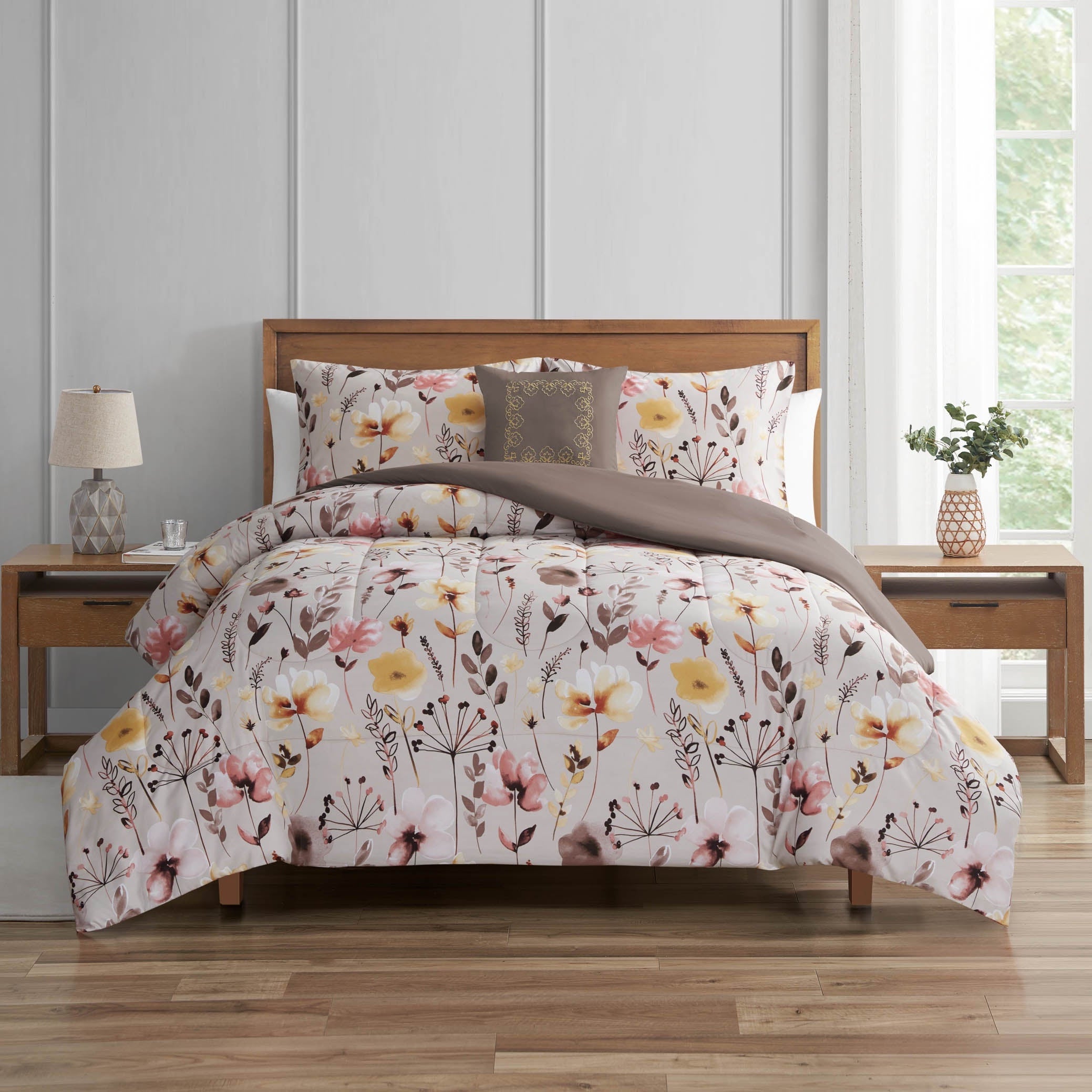 Zoa 4pc Comforter Set
