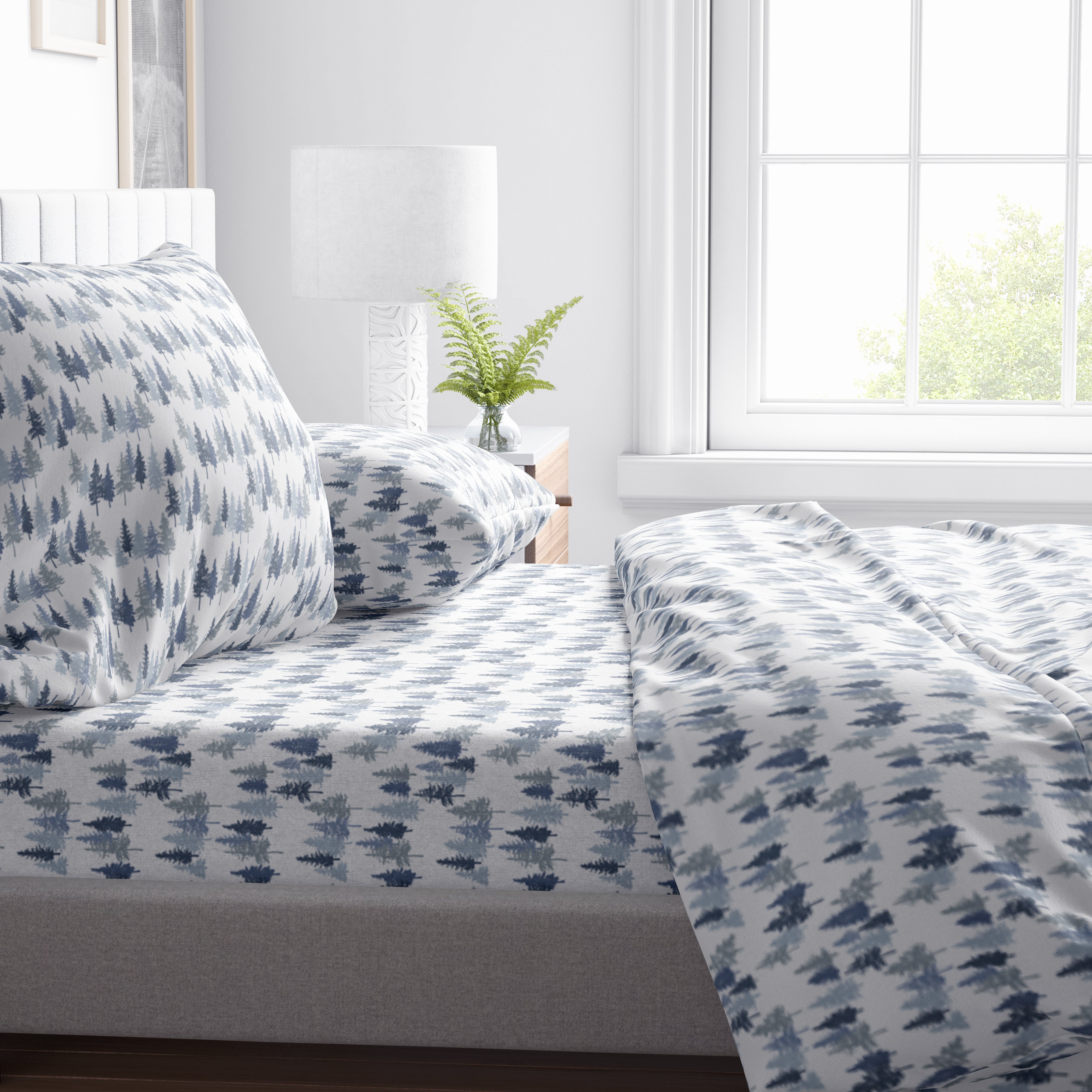 Blue Trees Fleece Sheet Set