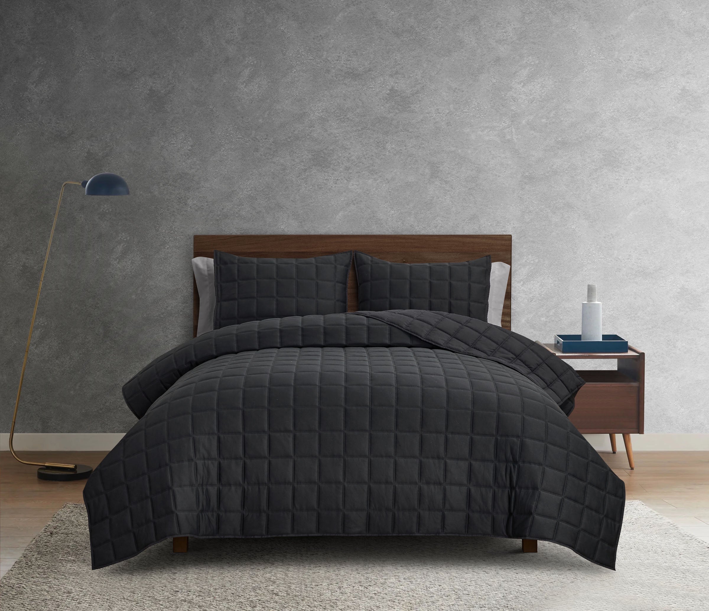 Clarice Jet Quilt Set