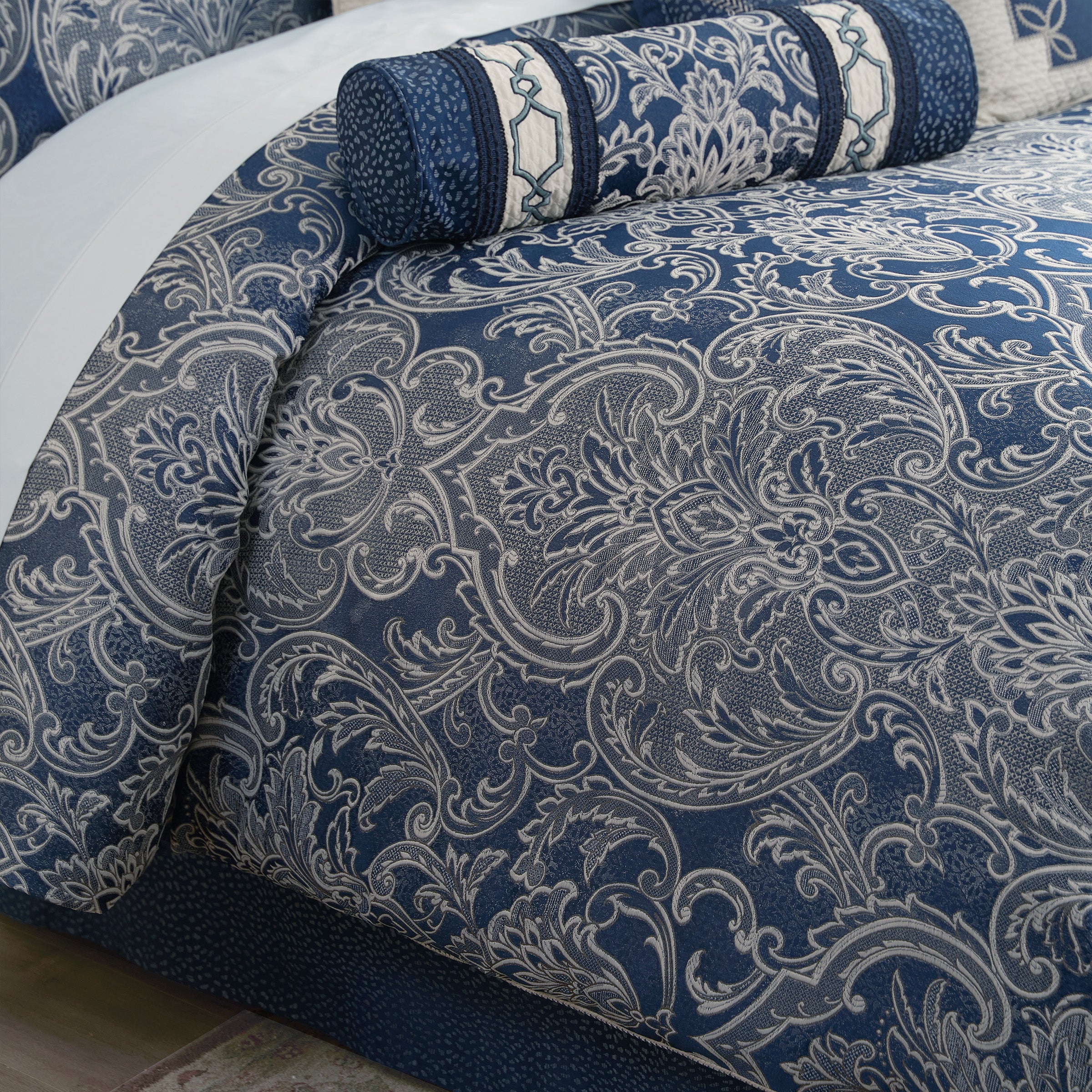 Blarney 4 Piece Navy  Comforter Set