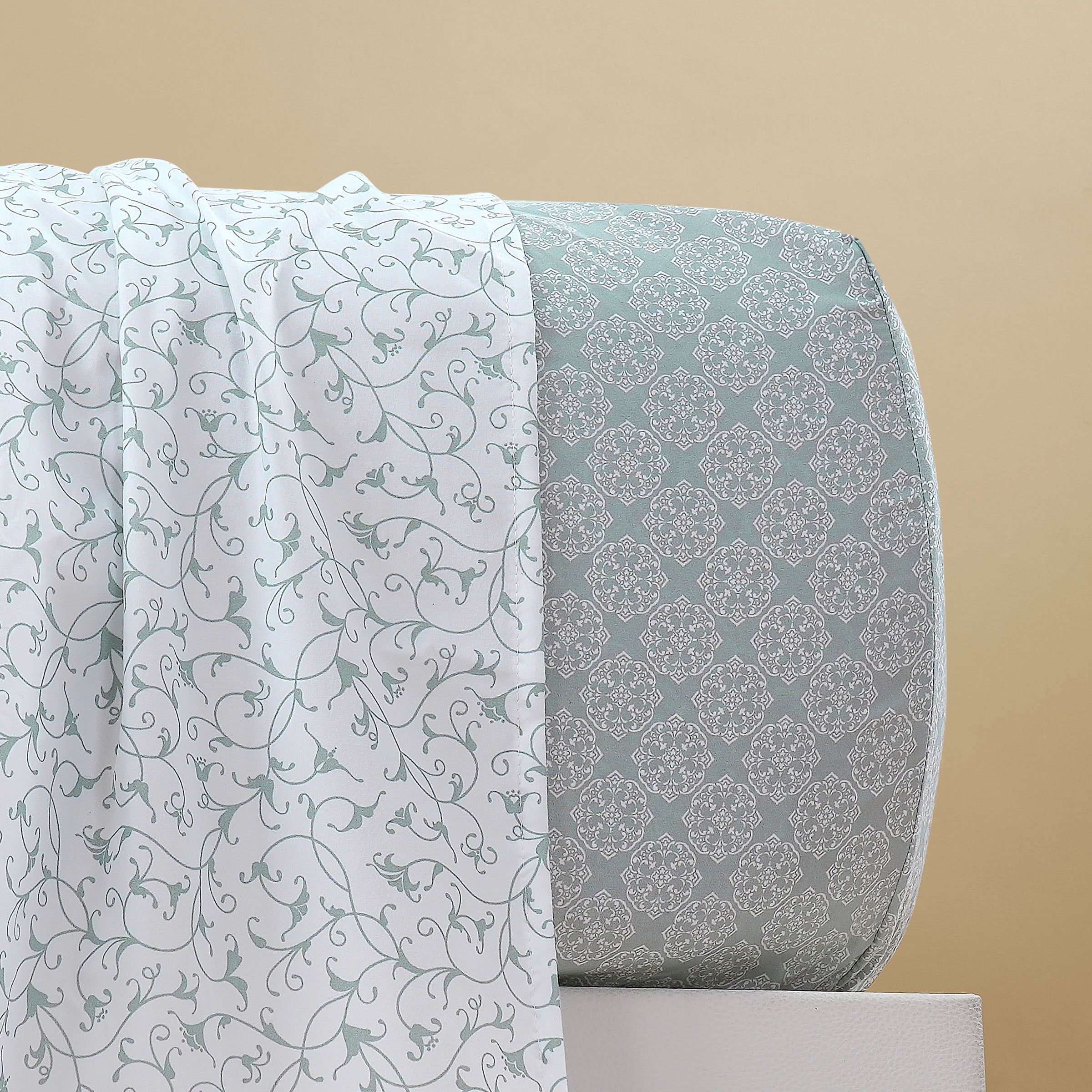 Galloway Spa Reversible Sheet Set