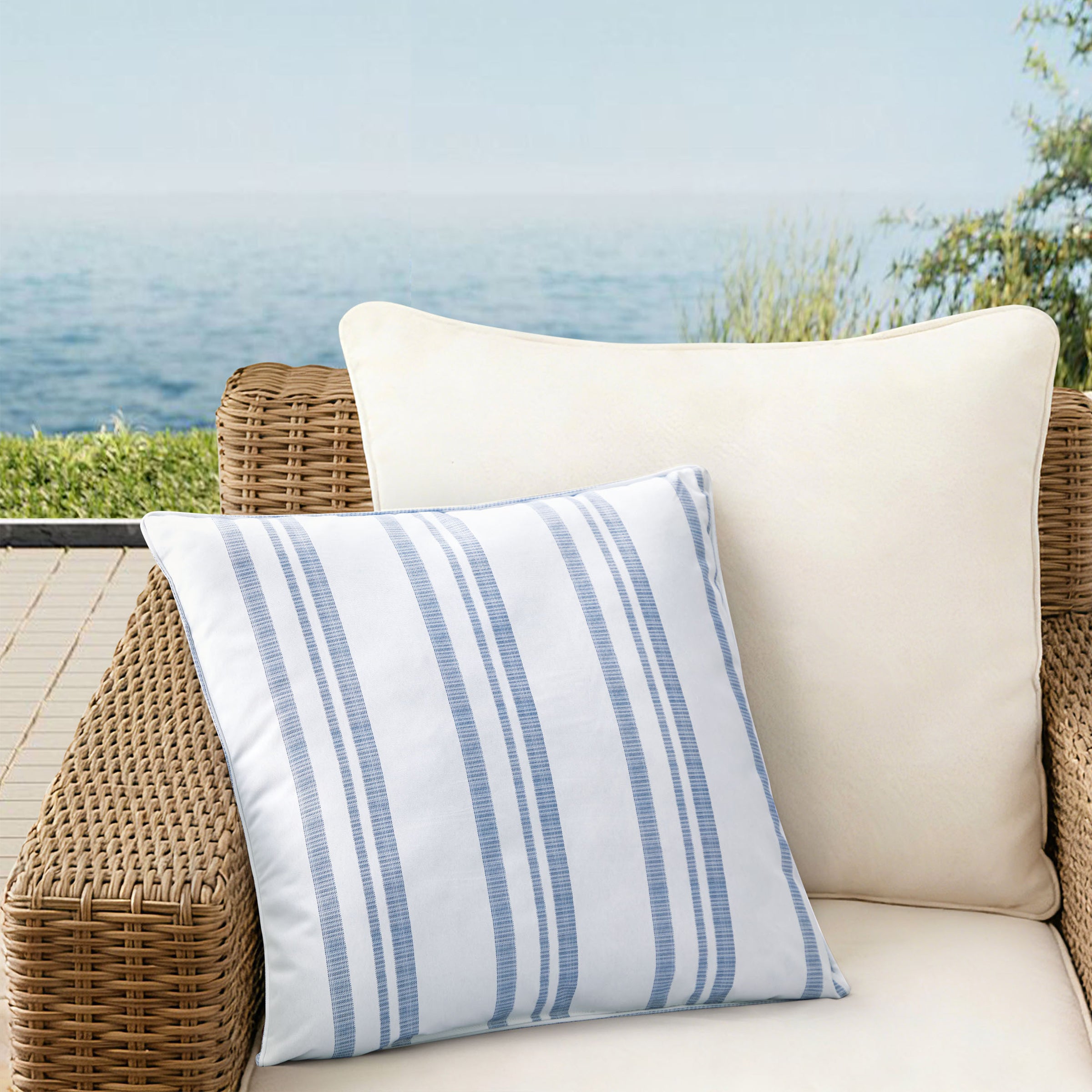 Lena Blue 18" x 18" Outdoor Pillows (2pk)