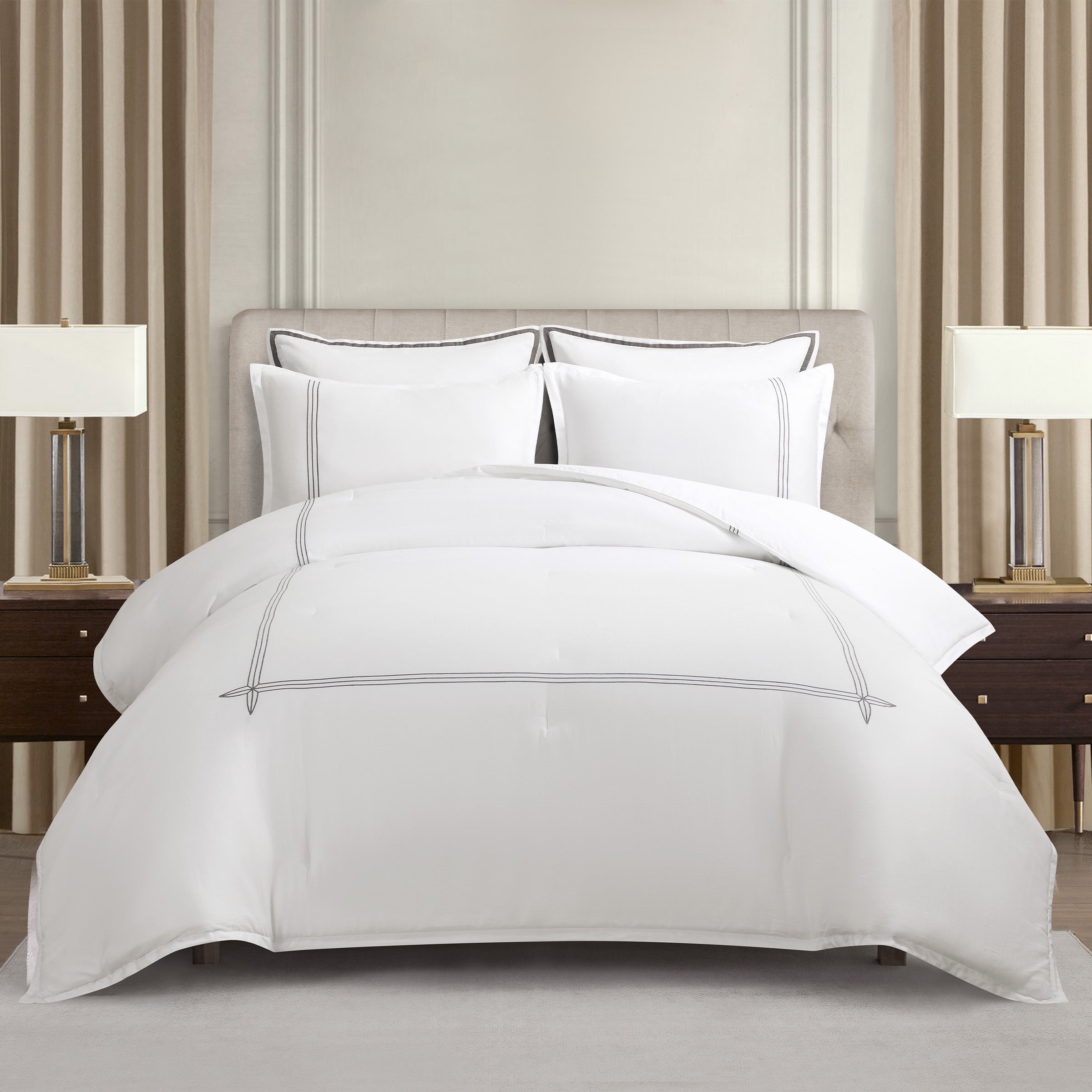 Sylph White/Highrise 3pc Comforter Set