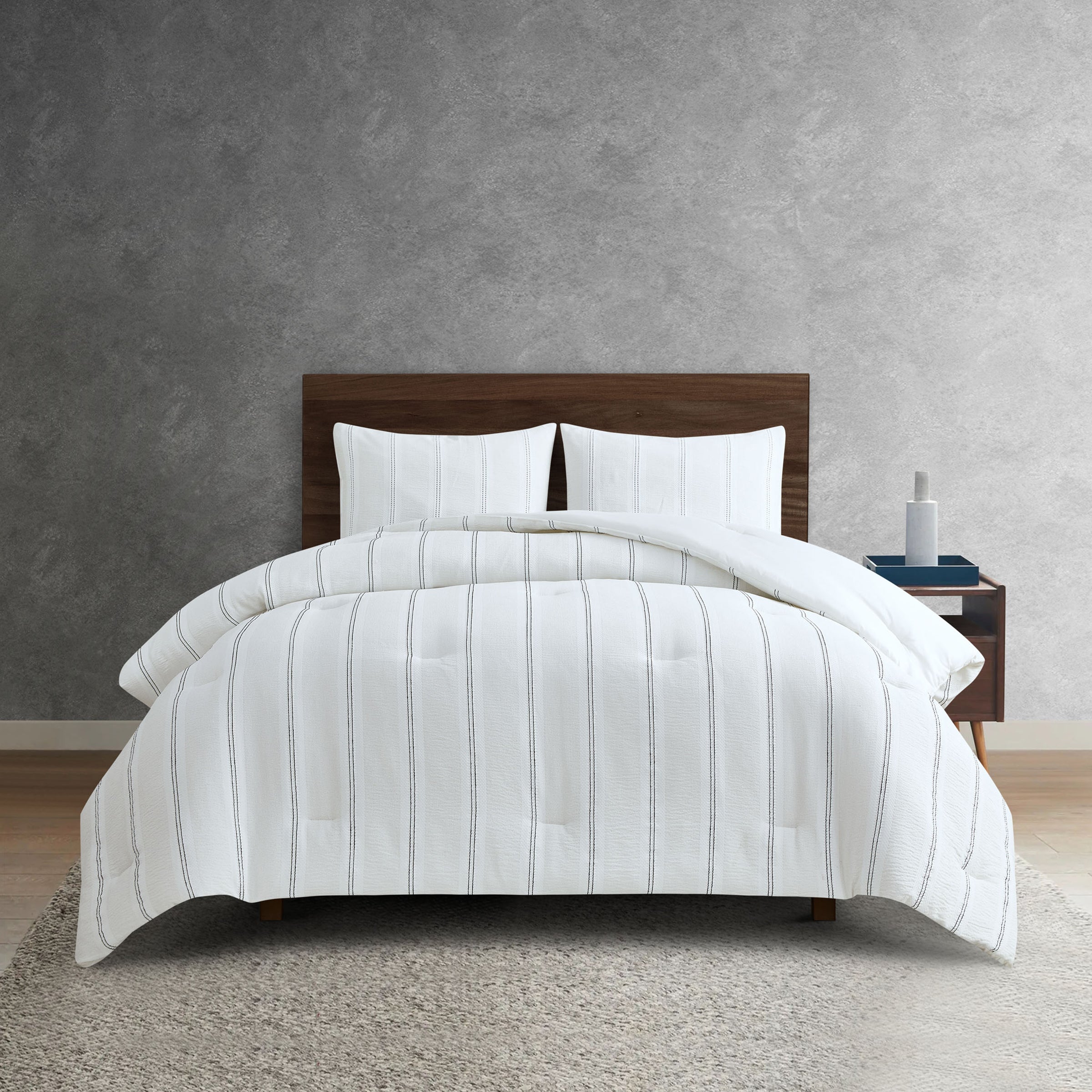 Olivia 3pc Comforter Set
