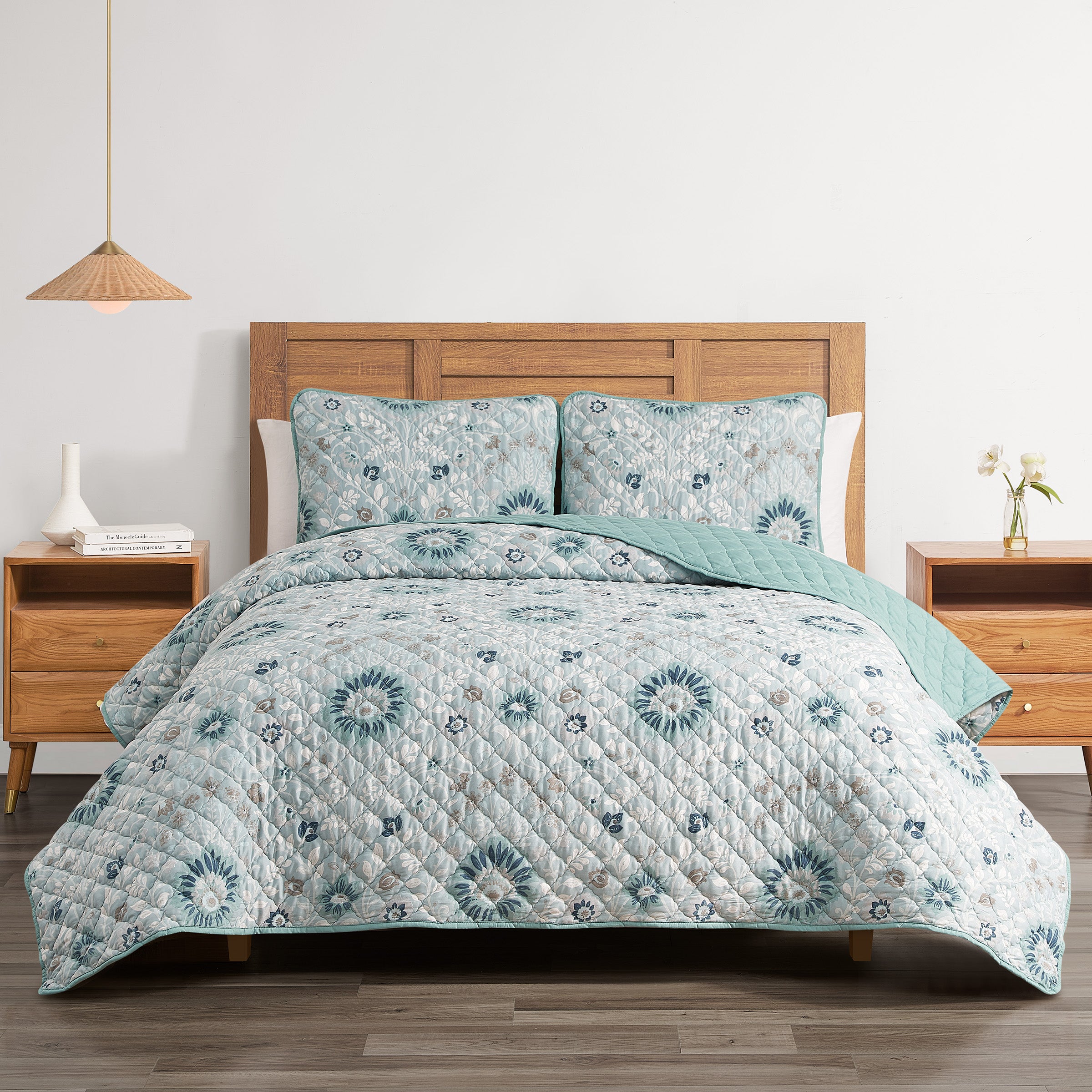 Provence 3 Piece Quilt Set