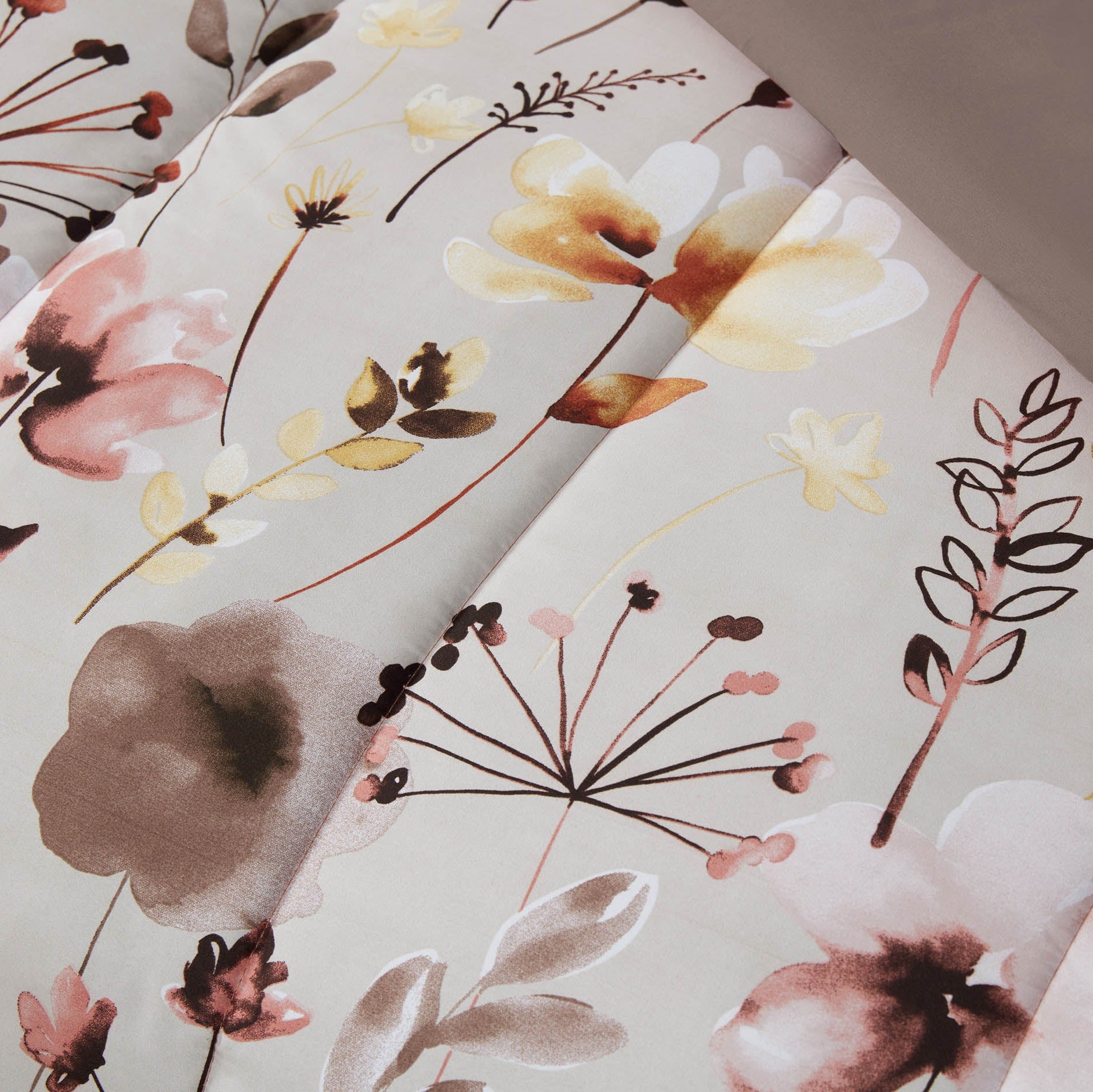 Zoa 4pc Comforter Set